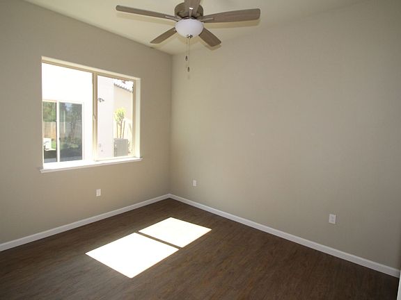 4th image of 1317 E Portals Ave