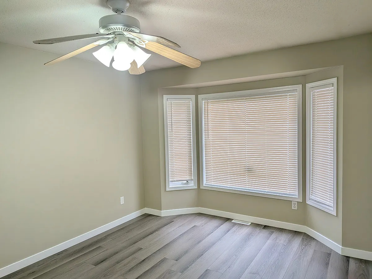 Building Photo - 46043 Mellard Ave #2
