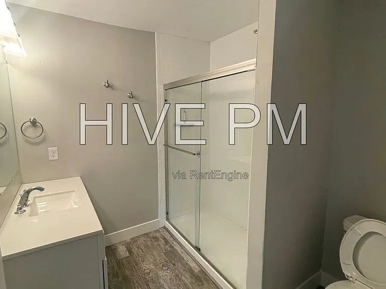 5735 Peabody Ave — Photo 9