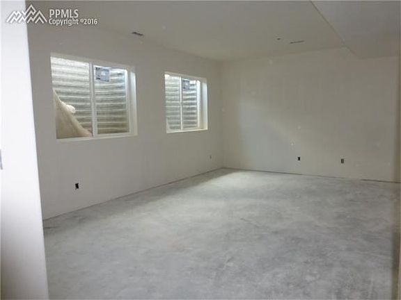5th image of 12777 Mt Harvard Dr