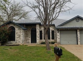 207 Iberis Dr, Arlington, TX 76018