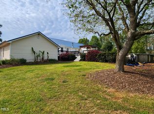 125 Morgan Dr, Zebulon, NC 27597