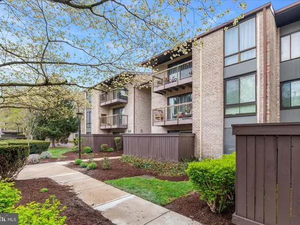 10000 Stedwick Rd APT 104, Montgomery Village, MD 20886