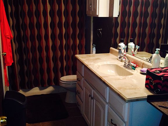3rd image of 3508 Highmeadow Ln