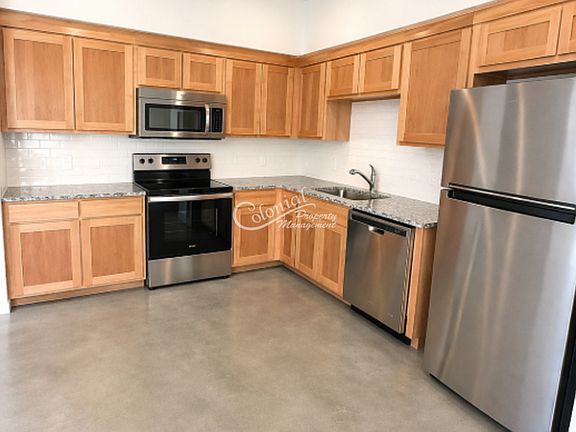 5th image of 3110 Stonewall Dr #B