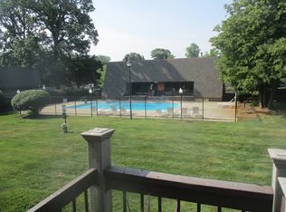 5434 Worthington Forest Pl W, Columbus, OH 43229