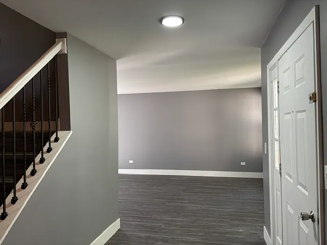 3 bed, 2.5 bath, 1760 sqft, $3,000 — Photo 3