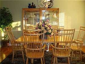 3rd image of 6385 Autumn Crest Ct