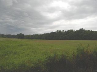 140 Forks River Rd, Waverly, TN 37185