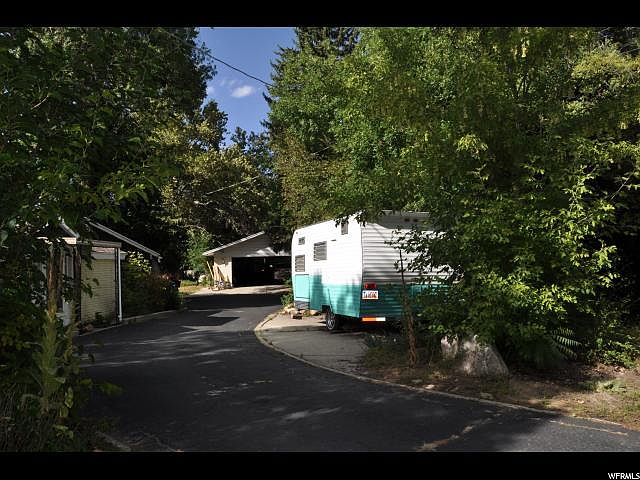2nd image of 1997 E Pheasant Way