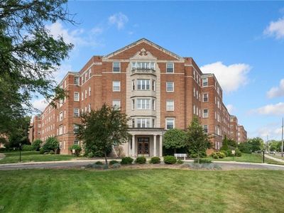 13800 Fairhill Rd APT 515, Shaker Heights, OH, 44120