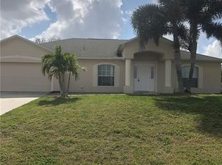 304 NW 20th Ter, Cape Coral, FL 33993