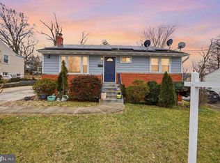 7421 Hendricks Dr, Hyattsville, MD 20784