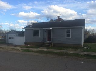 569 Seroco Ave, Newark, OH 43055