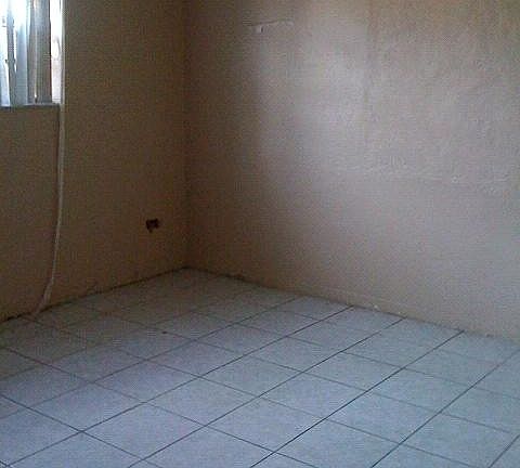 3rd image of 740 NE 146th St