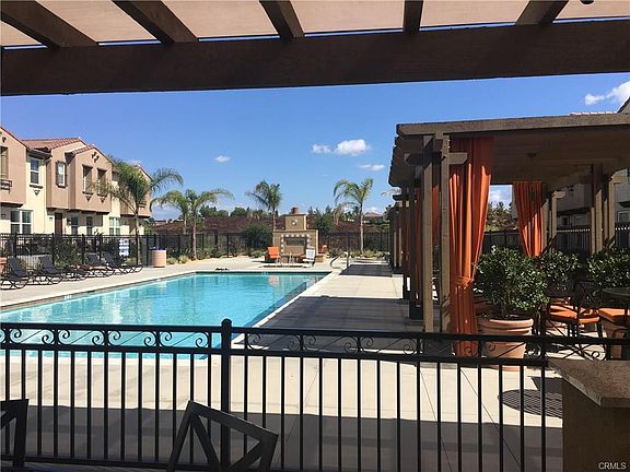 5th image of 40326 Calle Real #1