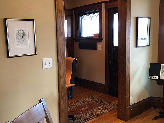 5th image of 1688 Hague Ave