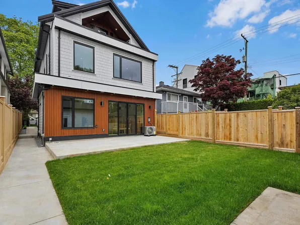 182 Ontario Pl #2, Vancouver, BC V5W 1S2