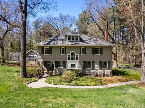 55 Glezen Ln, Wayland, MA 01778