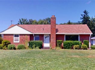 34615 Pettibone Rd, Solon, OH 44139