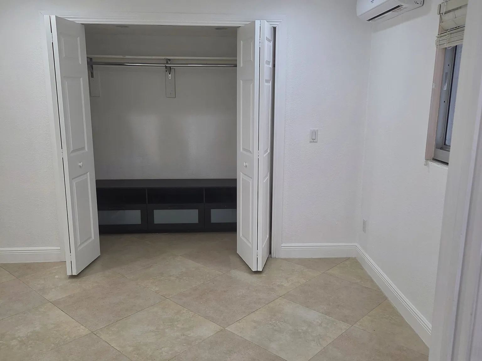 1 bed, $1,600 — Photo 2