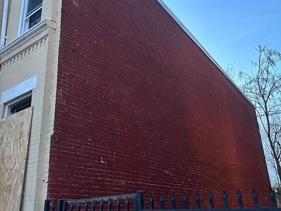 3rd image of 229 Elm St NW