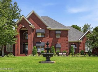 368 Cedar Lake Dr, Taylorsville, KY 40071