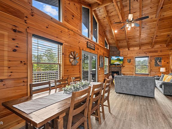 5th image of 705 Rondayview Ln