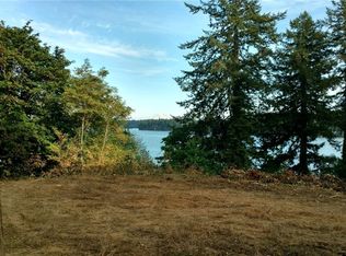 33 SE Oyster Beach Rd, Shelton, WA 98584