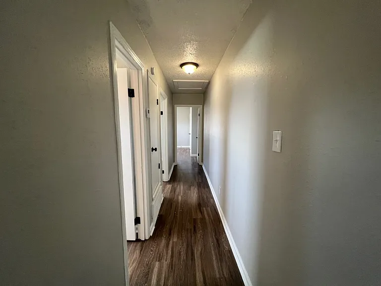 1795 Tampa Cv — Photo 7