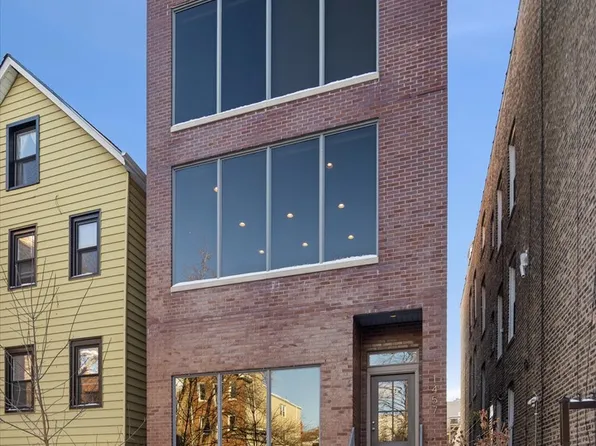 1457 W Erie St #2, Chicago, IL 60642