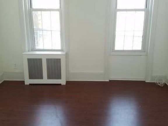 3rd image of 80 Rockaway Ave #87