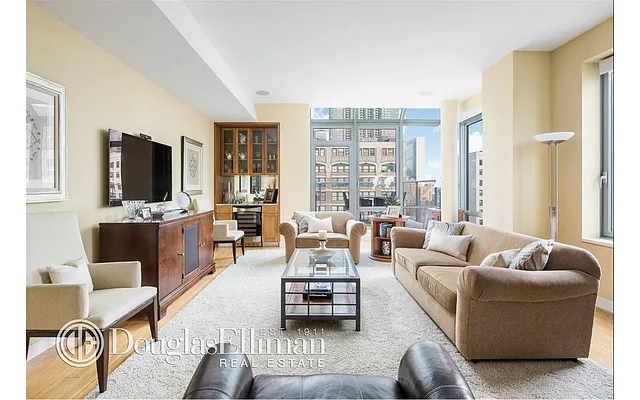 Sold by Douglas Elliman | media 3
