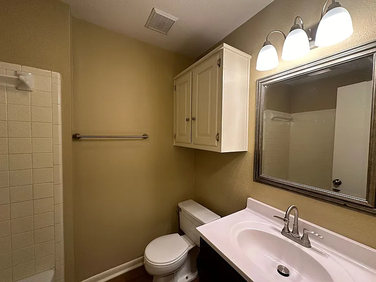 10503 Flintridge Cir — Photo 11