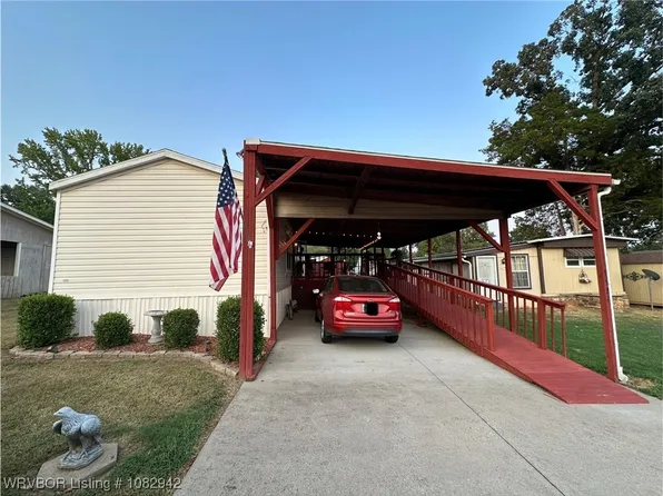 1526 Lincoln Trl, Van Buren, AR 72956