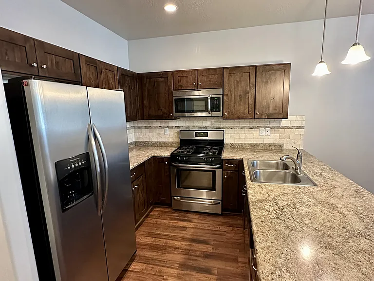 7942 S 5095 W — Photo 6