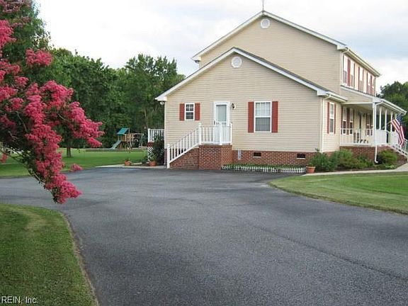 2nd image of 4356 Lake Prince Dr