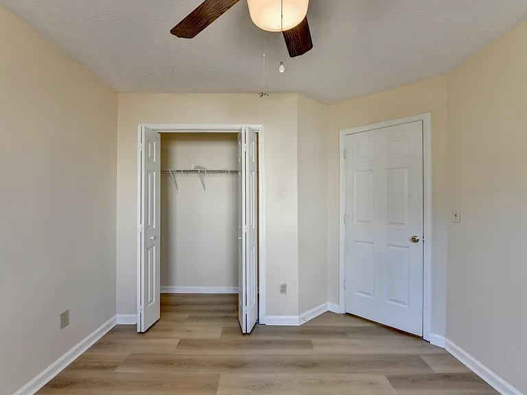 3945 Genoa Ct — Photo 54