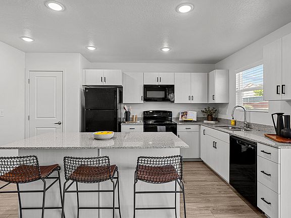 2nd image of 2540 Lava Ln #79