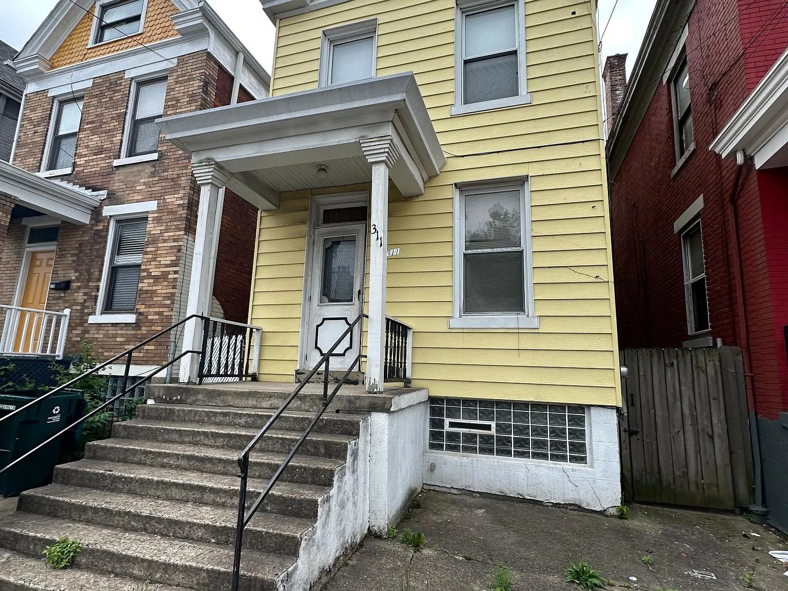 3 bed, 1483 sqft, $1,595 — Photo 1