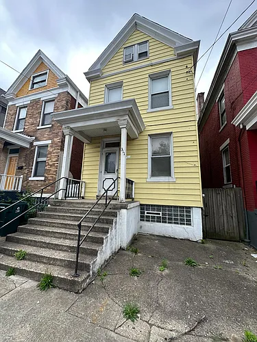 311 E University Ave Photo 1