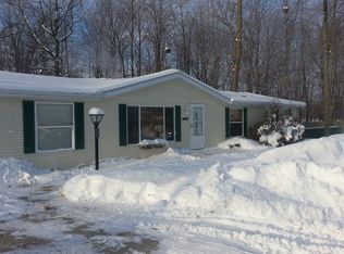 855 E Mishawaka Rd, Elkhart, IN 46517