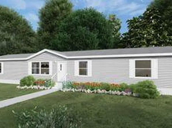 5031 CHARLESTON HWY, Williston, SC 29853