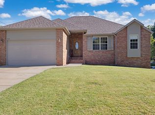 2944 E Eastmoor Ct, Springfield, MO 65804