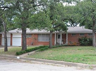 601 Morningside Dr, Mineral Wells, TX 76067