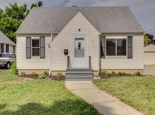 5528 37th Ave, Kenosha, WI 53144