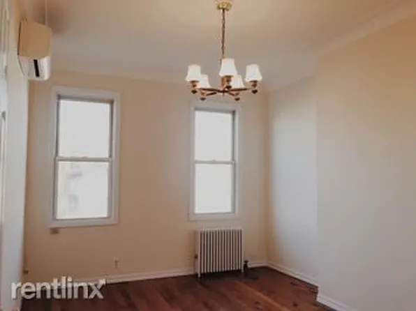 169 Monitor St, Brooklyn, NY 11222