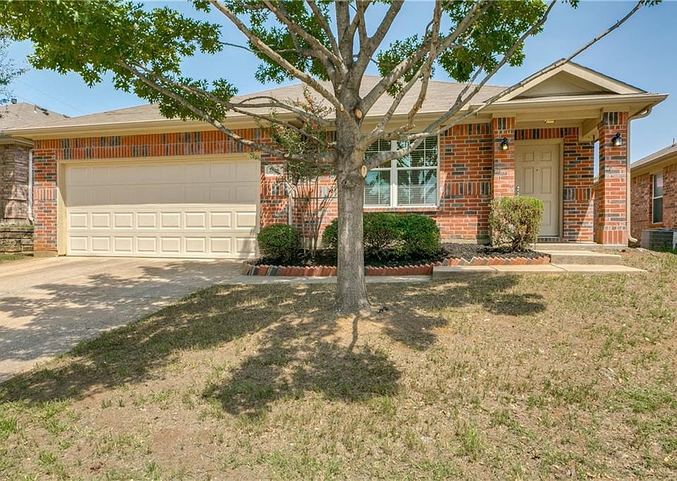 1st image of 3528 Lake Hill Ln