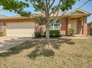 3528 Lake Hill Ln, Hurst, TX 76053