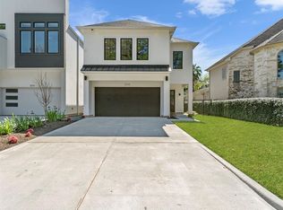 7215 Tickner St, Houston, TX 77055